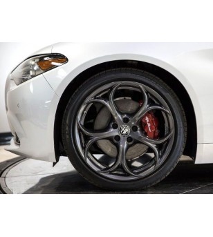 Alfa Romeo 5 hole wheel:...